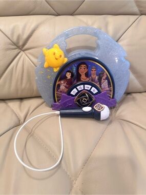 Disney Wish Sing Along Portable Stereo Music Boombox Bluetooth Light Show Works